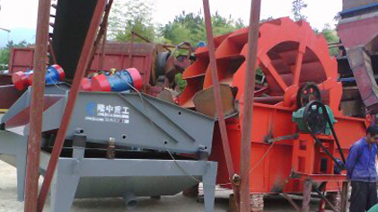 砂場(chǎng)細(xì)沙回收機(jī) 砂場(chǎng)細(xì)沙回收機(jī).jpg